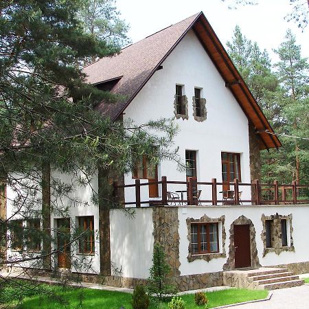 Pershyi Kordon Tourist Complex 호텔 Medvedevka 외부 사진